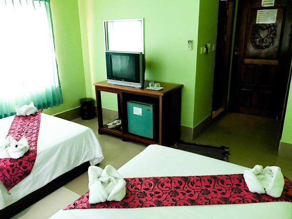 Ta Som Guesthouse & Tour Services Siem Reap Exterior foto